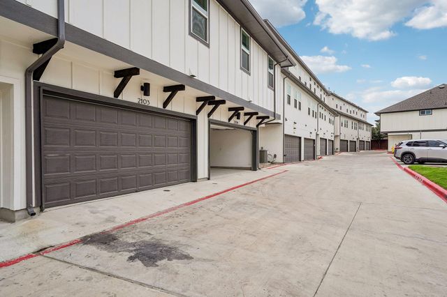 200 W 56th ST 2103, Austin, TX 78751