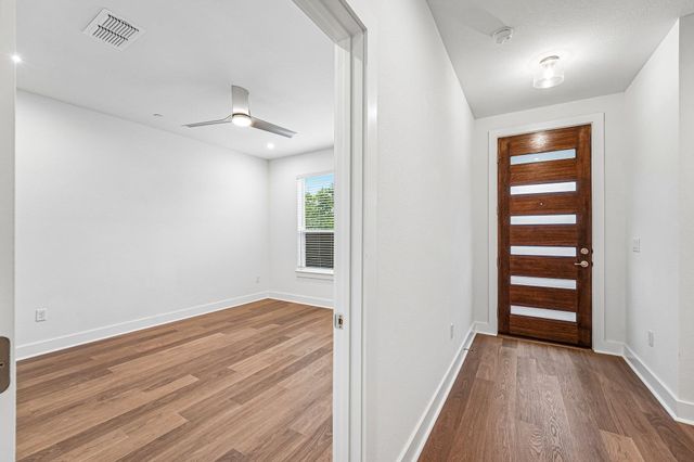 200 W 56th ST 2103, Austin, TX 78751