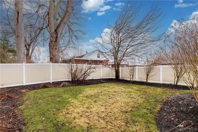 429 71st Street, Niagara Falls, NY 14304