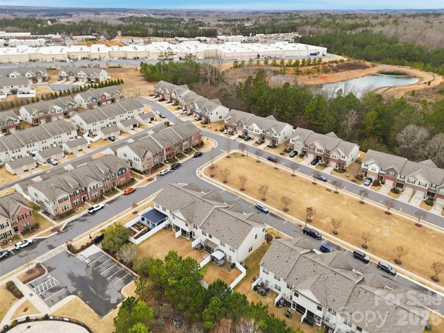 7006 Swamp Chestnut Lane, Fort Mill, SC 29707