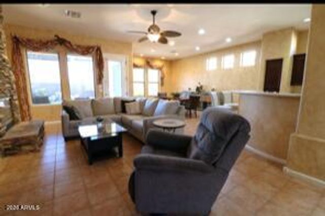 9082 E Mohawk Lane, Scottsdale, AZ 85255