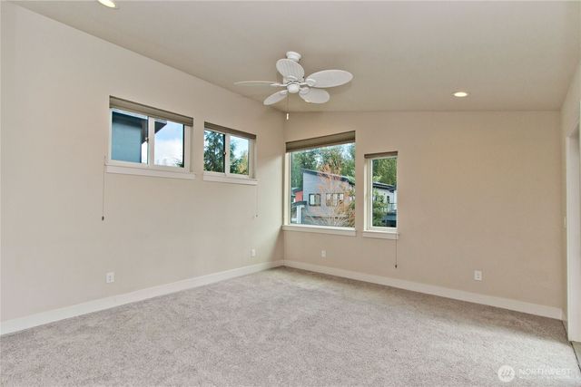 1471 14th Place NE, Issaquah, WA 98029