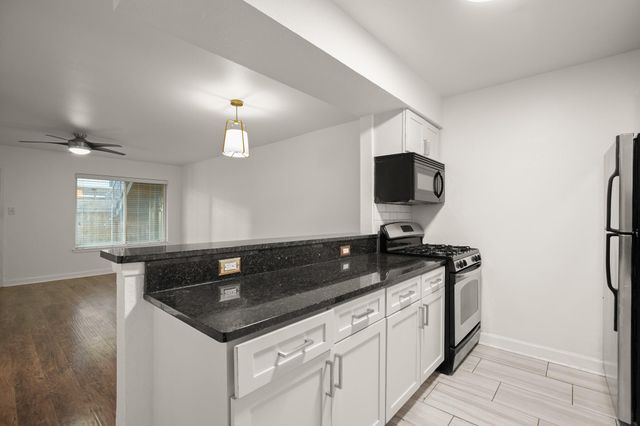 2020 S Congress Ave 2102, Austin, TX 78704