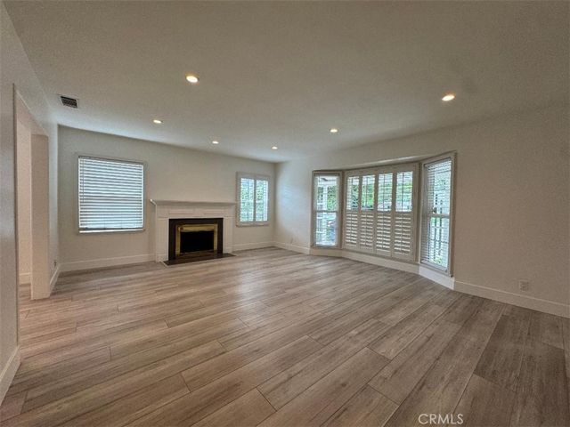 2712 Canada Boulevard, Glendale, CA 91208