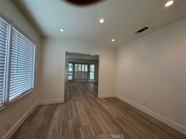 2712 Canada Boulevard, Glendale, CA 91208