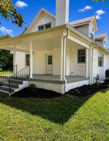414 College St, Portland, TN 37148