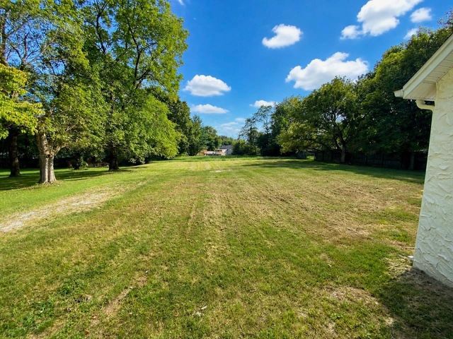 414 College St, Portland, TN 37148