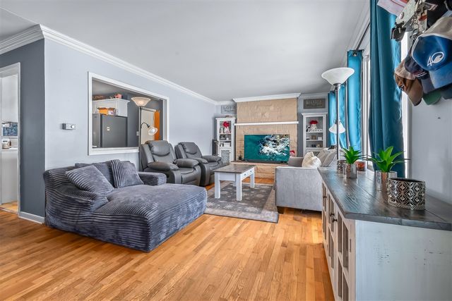 435 Grand Street, Coldwater, MI 49036