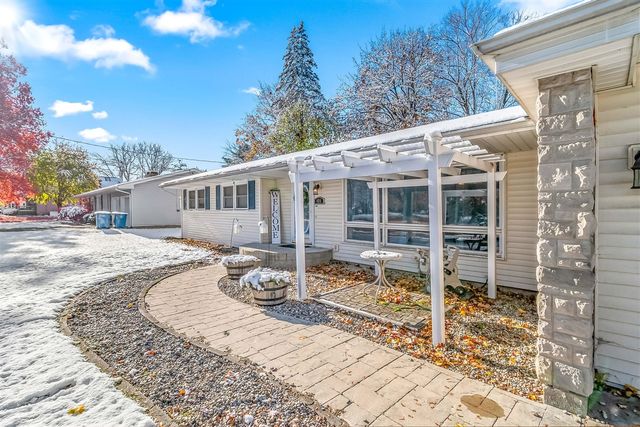 435 Grand Street, Coldwater, MI 49036