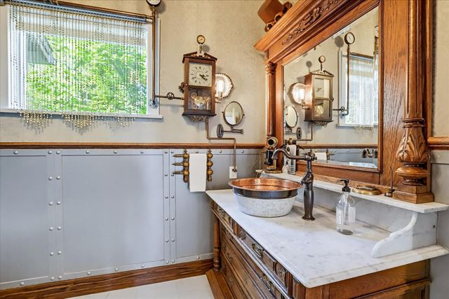 203 Prospect St, Nevada City, CA 95959