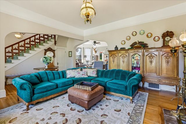 203 Prospect St, Nevada City, CA 95959