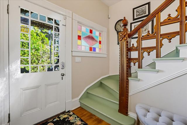 203 Prospect St, Nevada City, CA 95959