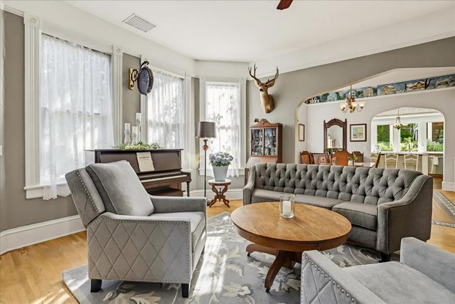 203 Prospect St, Nevada City, CA 95959