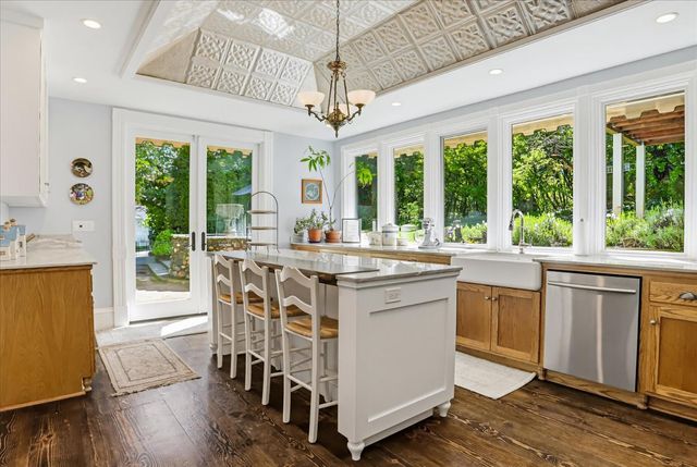 203 Prospect St, Nevada City, CA 95959