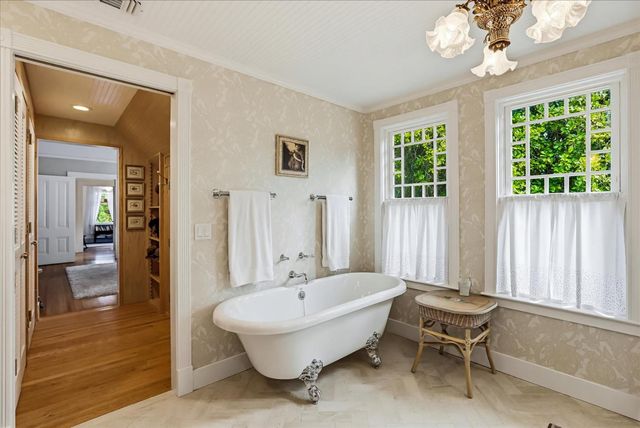 203 Prospect St, Nevada City, CA 95959