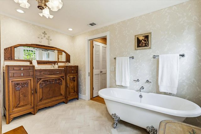 203 Prospect St, Nevada City, CA 95959