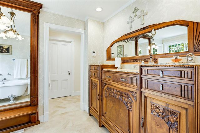 203 Prospect St, Nevada City, CA 95959