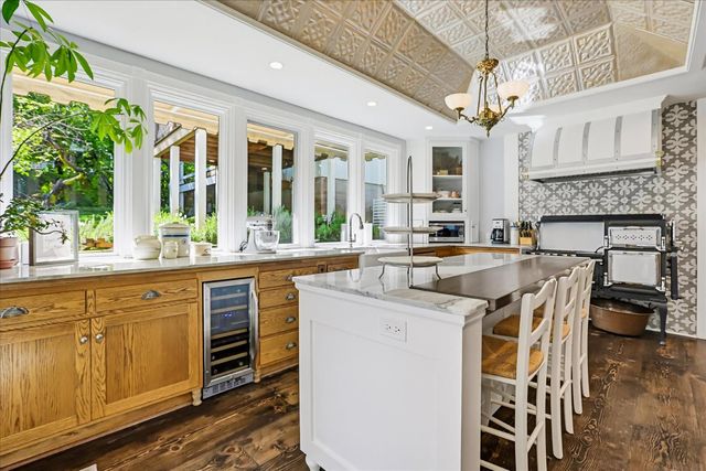 203 Prospect St, Nevada City, CA 95959