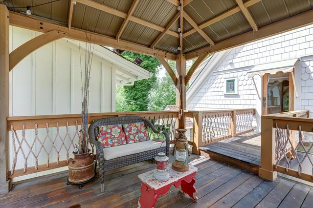 203 Prospect St, Nevada City, CA 95959