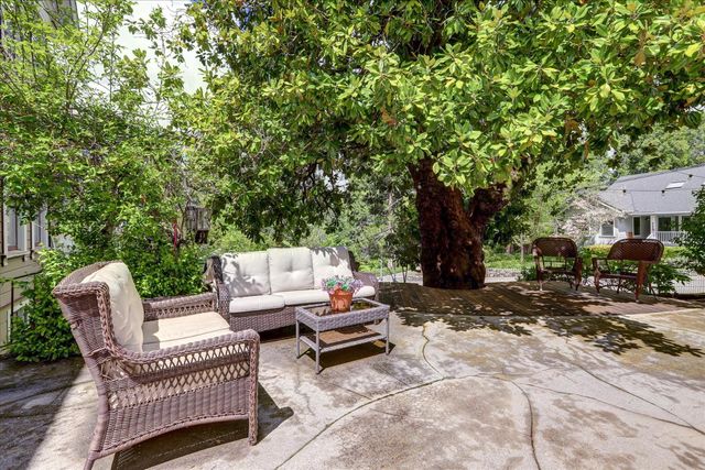 203 Prospect St, Nevada City, CA 95959