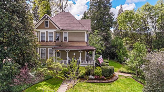 203 Prospect St, Nevada City, CA 95959