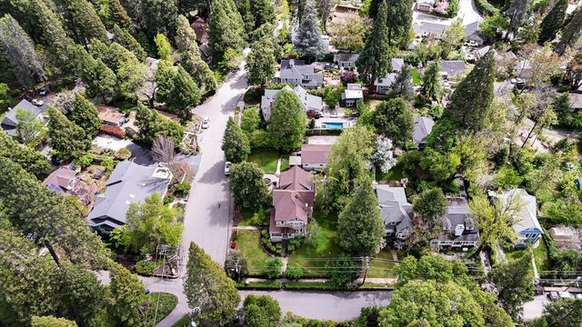 203 Prospect St, Nevada City, CA 95959