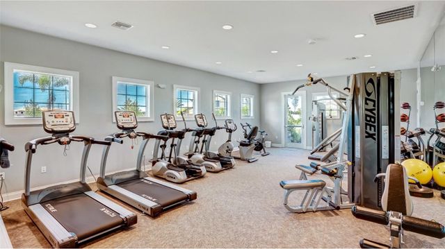 4714 NORMAN OAK PLACE, Tampa, FL 33619