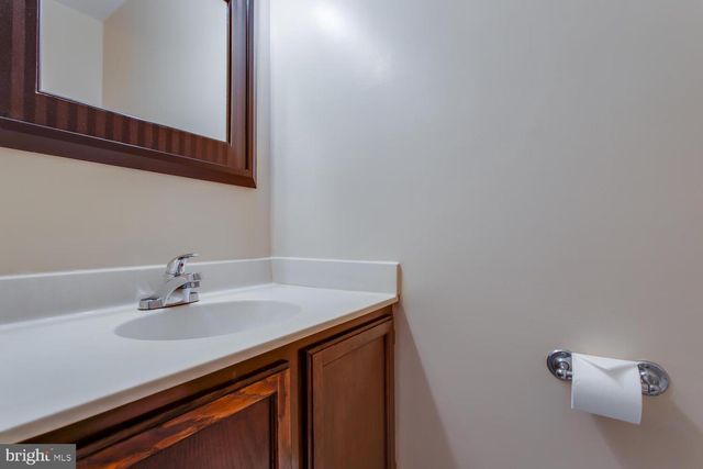 4428 HOLLY AVE, Fairfax, VA 22030