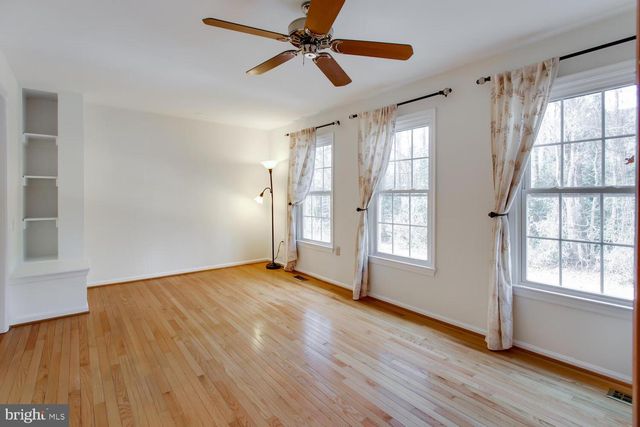 4428 HOLLY AVE, Fairfax, VA 22030