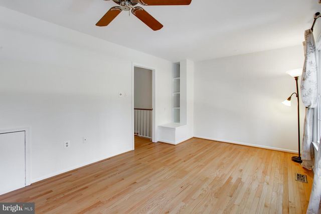 4428 HOLLY AVE, Fairfax, VA 22030