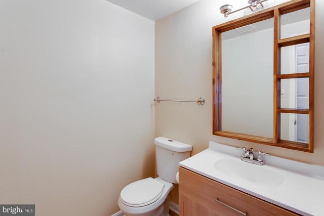 4428 HOLLY AVE, Fairfax, VA 22030