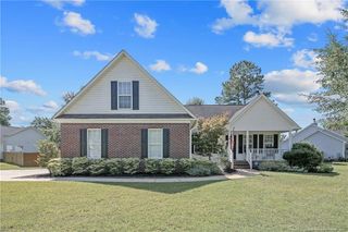 548 Woodberry Circle, Raeford, NC 28376