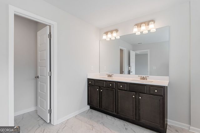 3447 Iron Hearth Bend 119A, Snellville, GA 30039