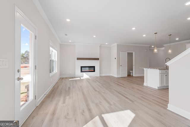 3447 Iron Hearth Bend 119A, Snellville, GA 30039