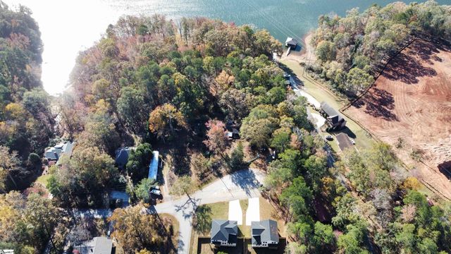 2014 Driftwood Way, Anderson, SC 29625