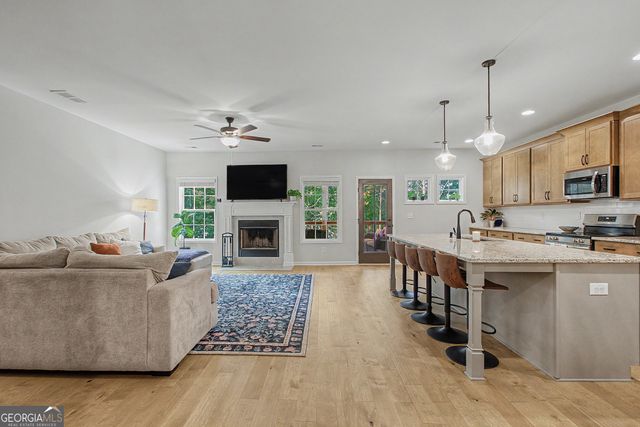 51 Boardwalk, Sharpsburg, GA 30277