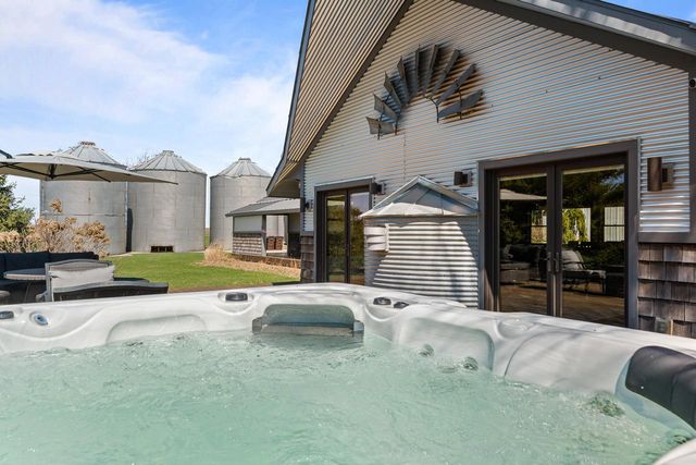 W2823 County Road B, Lake Geneva, WI 53147