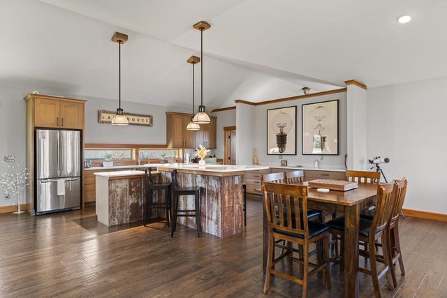 W2823 County Road B, Lake Geneva, WI 53147