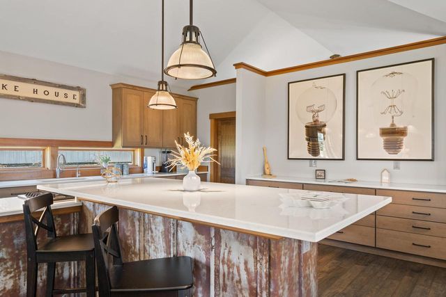 W2823 County Road B, Lake Geneva, WI 53147