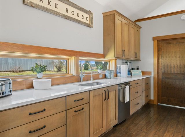 W2823 County Road B, Lake Geneva, WI 53147