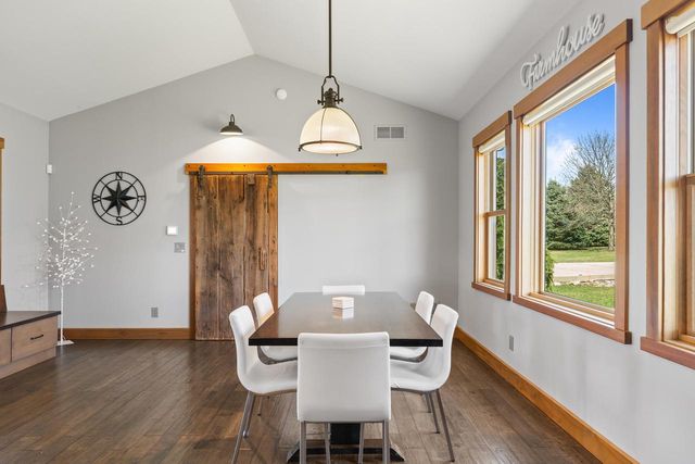 W2823 County Road B, Lake Geneva, WI 53147
