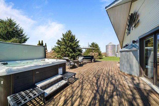 W2823 County Road B, Lake Geneva, WI 53147