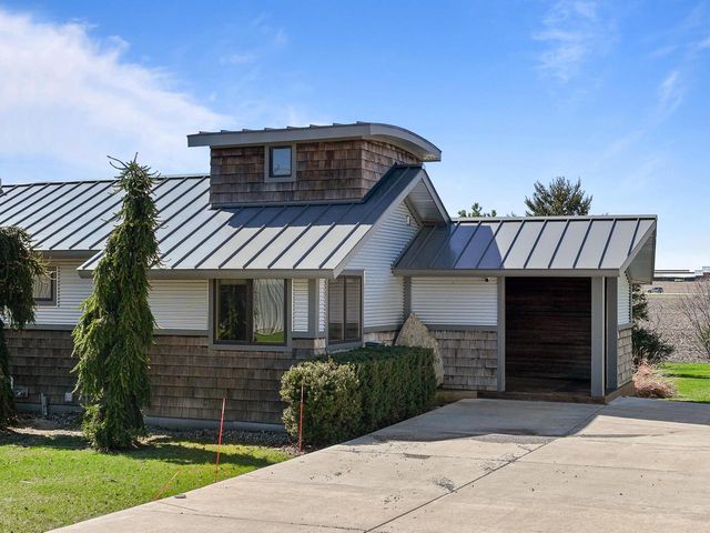 W2823 County Road B, Lake Geneva, WI 53147