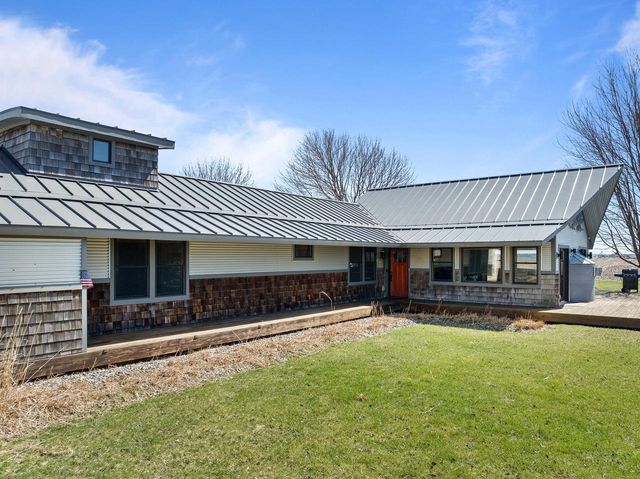 W2823 County Road B, Lake Geneva, WI 53147