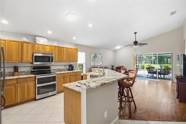 6227 BOBBY JONES COURT, Palmetto, FL 34221