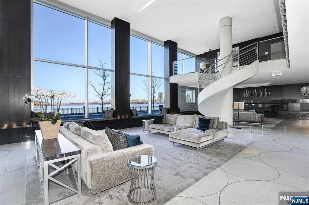 1000 Ave At Port Imperial 512, Weehawken, NJ 07086