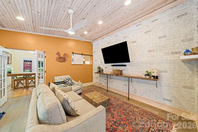 1265 Braeburn Road NW, Concord, NC 28027
