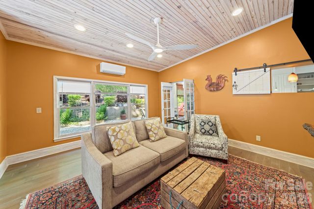 1265 Braeburn Road NW, Concord, NC 28027