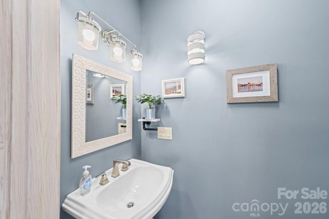 1265 Braeburn Road NW, Concord, NC 28027