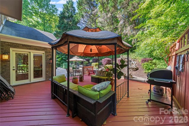 1265 Braeburn Road NW, Concord, NC 28027